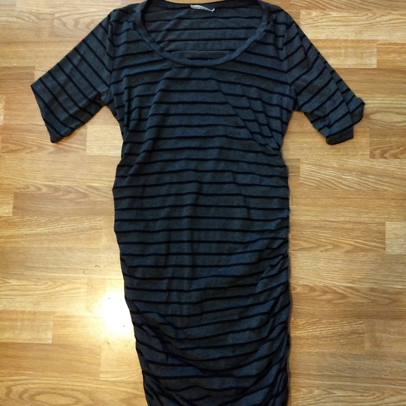 Striped midi maternity dress - Picture 2 of 3